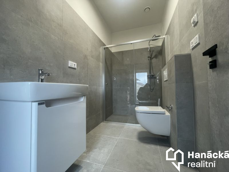 Pronájem,  Byt 1+kk, 29m2, Hulín