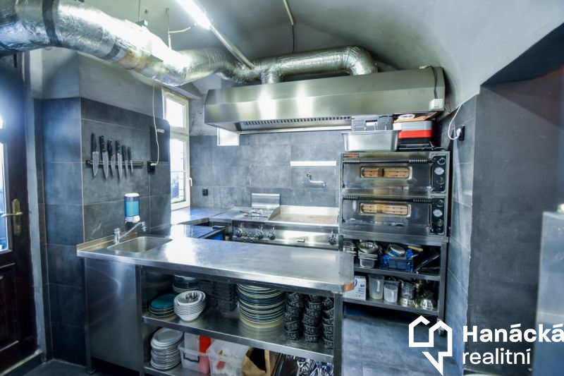 Zrekonstruovaná restaurace 200m2, ul. Lafayettova, Olomouc