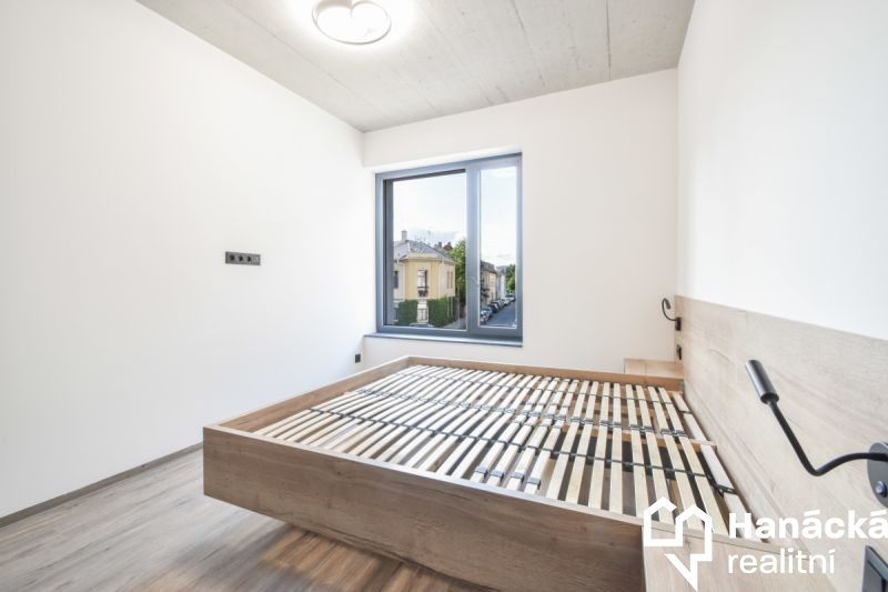 Pronájem exkluzivního bytu 3+kk, ul. Rejskova, Olomouc