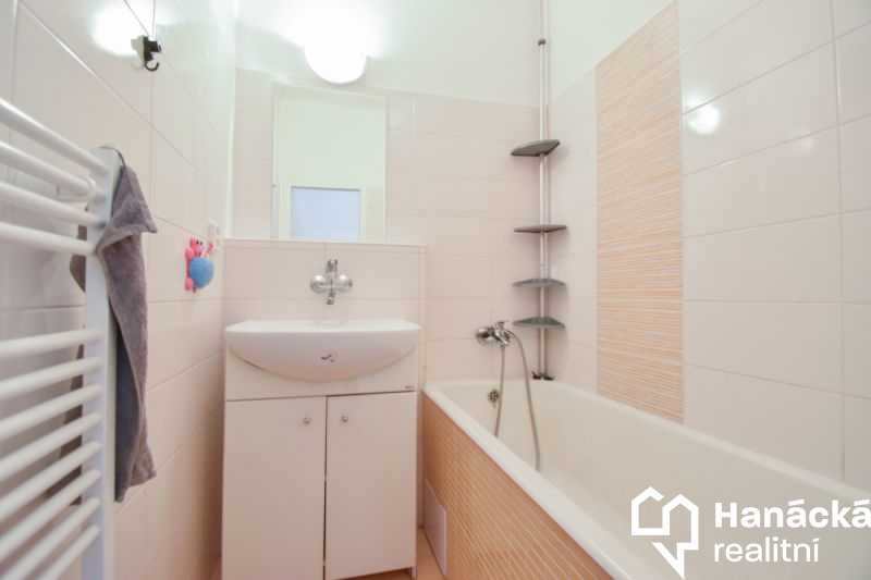 Pronájem cihlového bytu 2+1 v Olomouci, ulice Kašt