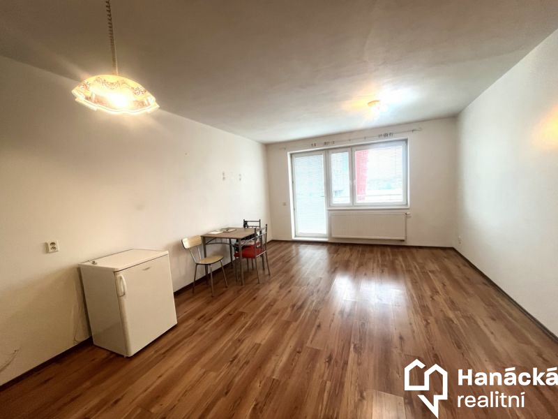 Pronájem pěkného bytu 1+kk v Olomouci, ul. Družebn