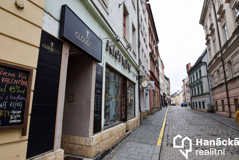 Zavedená provozovna Shisha baru k převzetí