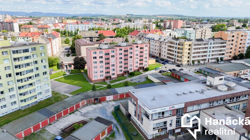 Prodej prostorného bytu 3+1+jídelna v Přerově