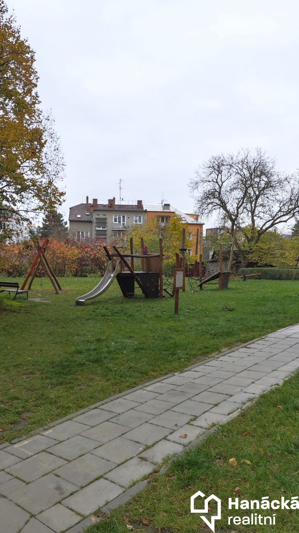 Pronájem bytu 2+1 ul. Urxova, Olomouc - Lazce