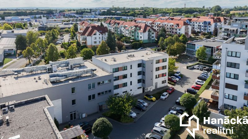 Pronájem krásného zařízeného bytu 1+kk V Olomouci, Horní Lán