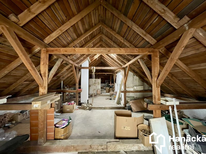 Prodej, Obchodní prostor, 800m2, Bruntál