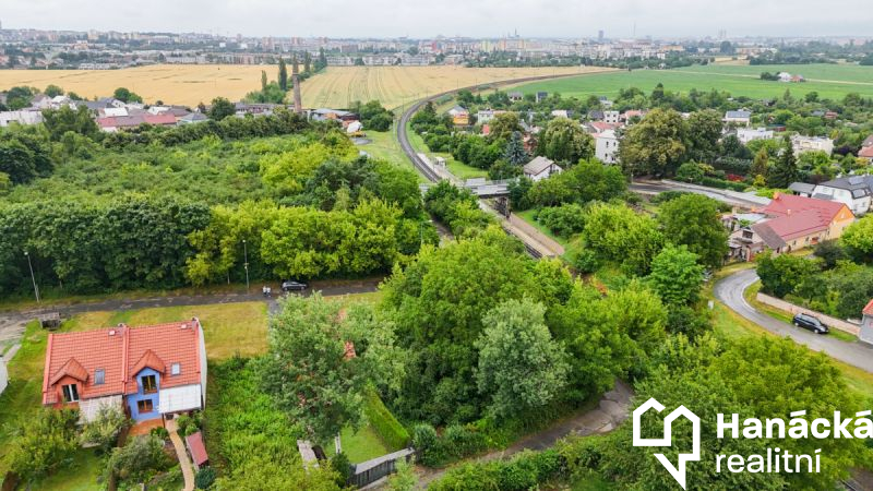 Stavební pozemek 298 m2, Olomouc - Nemilany