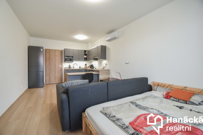 Pronájem bytu 1+kk ul. Věry Pánkové, Olomouc