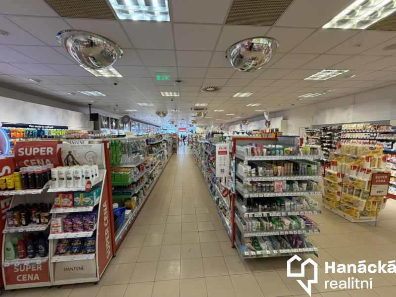 Pronájem, Obchodní prostor, 470m2, Hranice