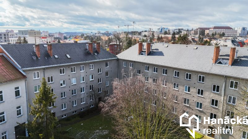 Pronájem cihlového bytu 3+kk v Olomouci, ulice Štítného