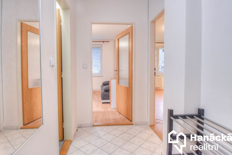 Pronájem cihlového bytu 2+kk v Olomouci, ulice Rumunská