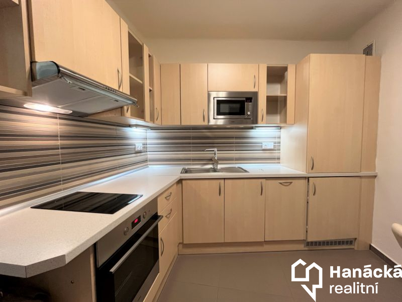 Pronájem velmi pěkného bytu 1+1 v centru Olomouce