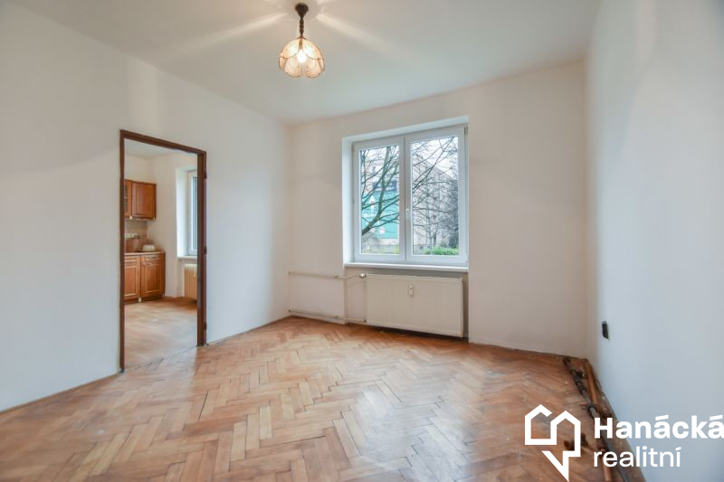 Prodej cihlového bytu 2+1 v Olomouci, tř. Svornosti