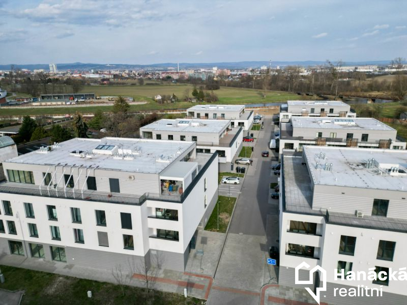 Pronájem cihlového bytu 1+kk v Olomouci, ul. Věry 