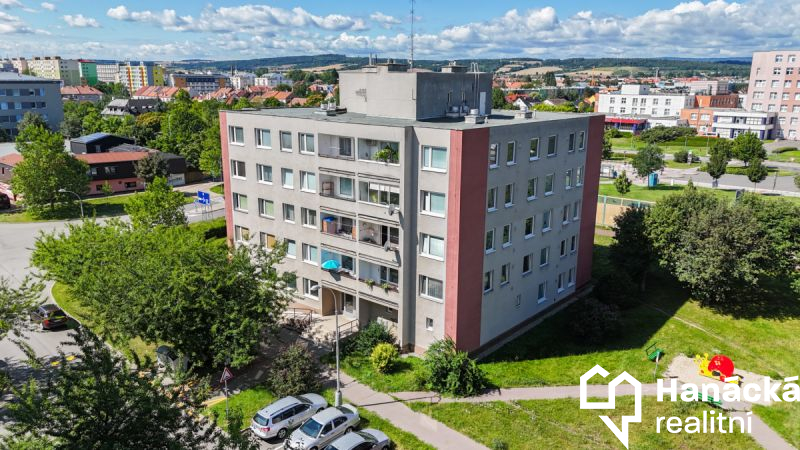 Pronájem bytu 2+1, 54 m², Prostějov – ul. Kar