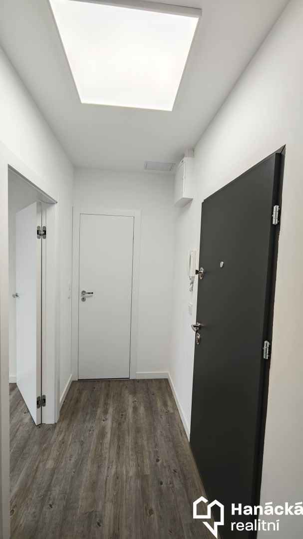 Pronájem bytu 2+1 ul. Urxova, Olomouc - Lazce