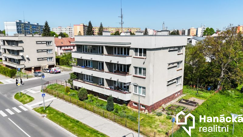 Cihlový byt 3+1 s garáží, ulice Zamykalova 