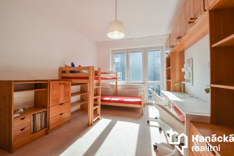 Pronájem cihlového bytu 3+kk v Olomouci, ulice Štítného