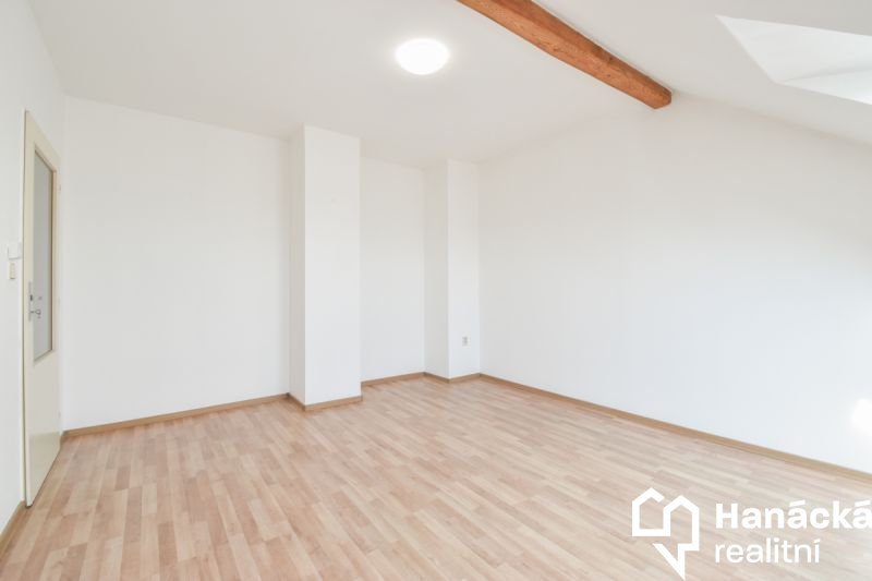 Prodej cihlového bytu o dispozici 1+1 v Olomouci