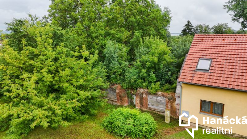 Podíl 2/3 na stavební pozemku v Olomouci, ulice Bo