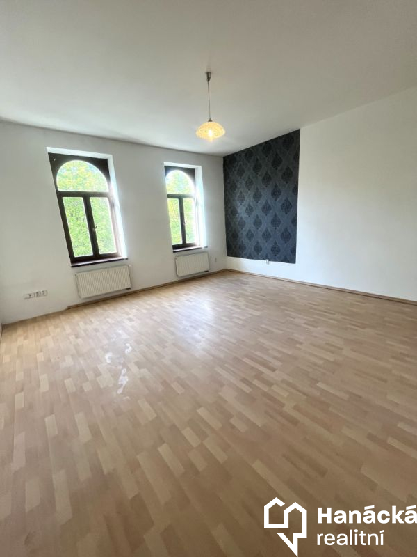 Pronájem cihlového bytu 3+1 v Olomouci, ulice Fibi