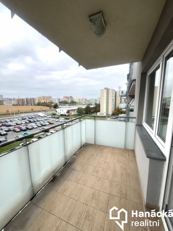 Pronájem pěkného bytu 1+kk v Olomouci, ul. Družebn