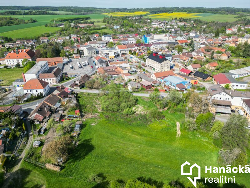 Výjimečný investiční pozemek 11.964 m&sup2;  v cen
