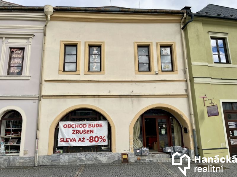 Prodej, Obchodní prostor, 800m2, Bruntál