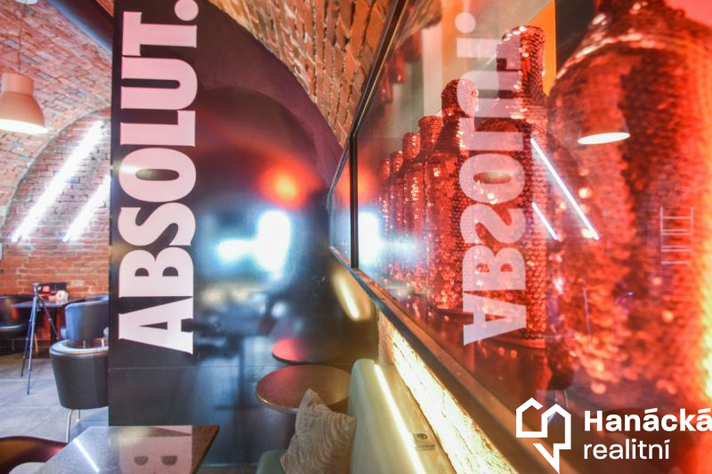 PŘEVZETÍ LEGENDÁRNÍ KAVÁRNY – ESPRESSO BAR ILLY