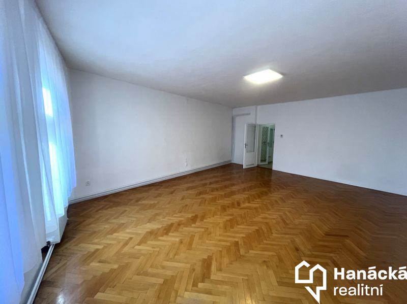 Pronájem velmi pěkného bytu 1+1 v centru Olomouce