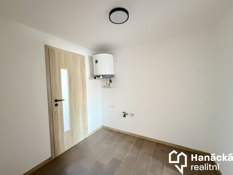 Pronájem,  Byt 2+kk, 50m2, Dolní, Bystřice pod Hos