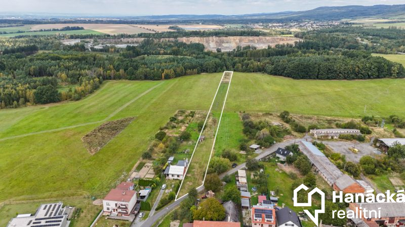 Prodej stavebního pozemku 5394 m2 - Staměřice