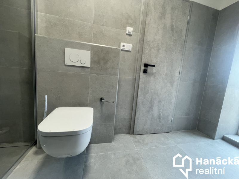 Pronájem,  Byt 1+kk, 29m2, Hulín