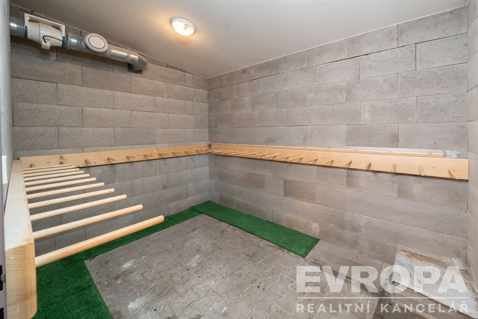 Kolárna / sušárna