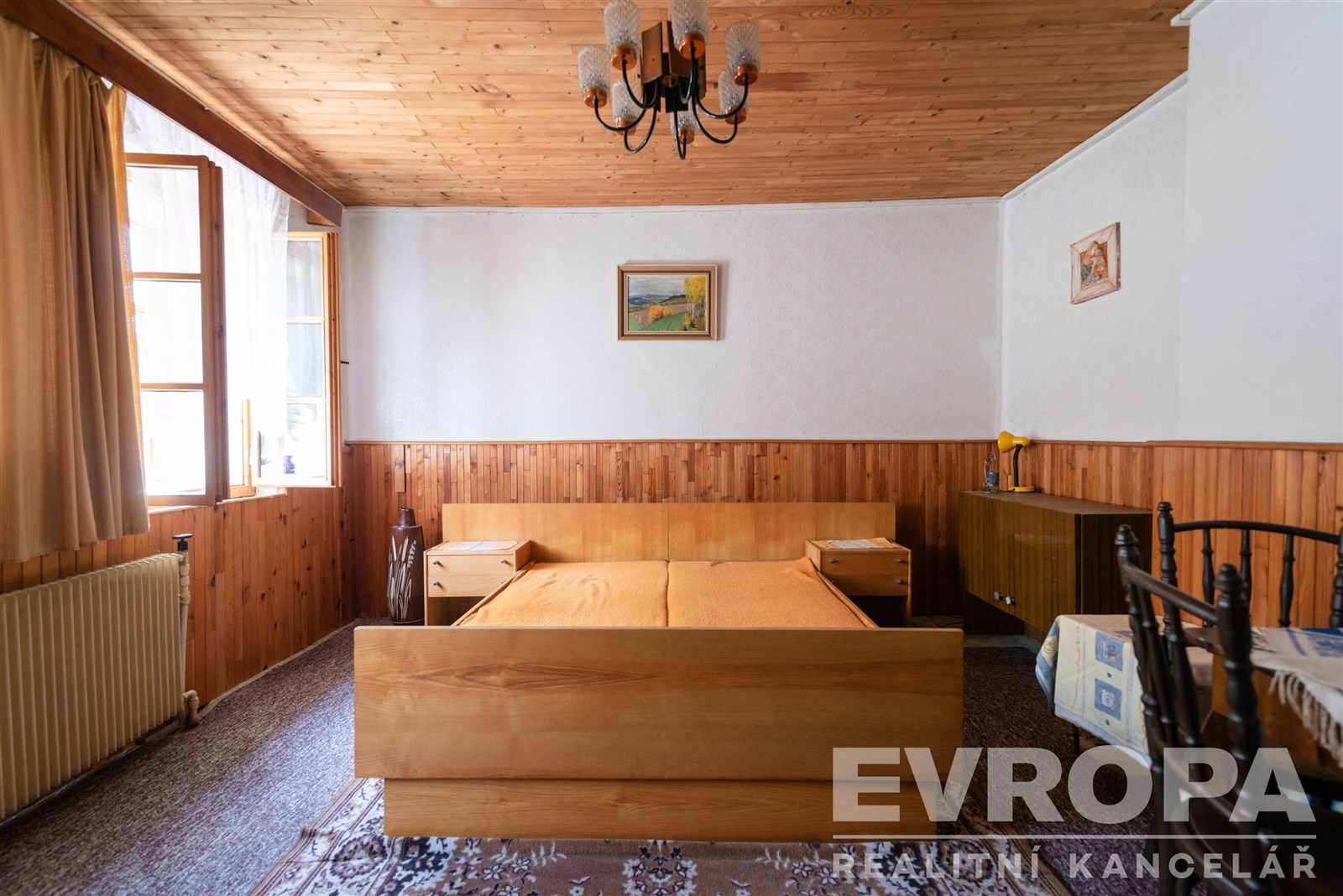 ložnice v přízemí