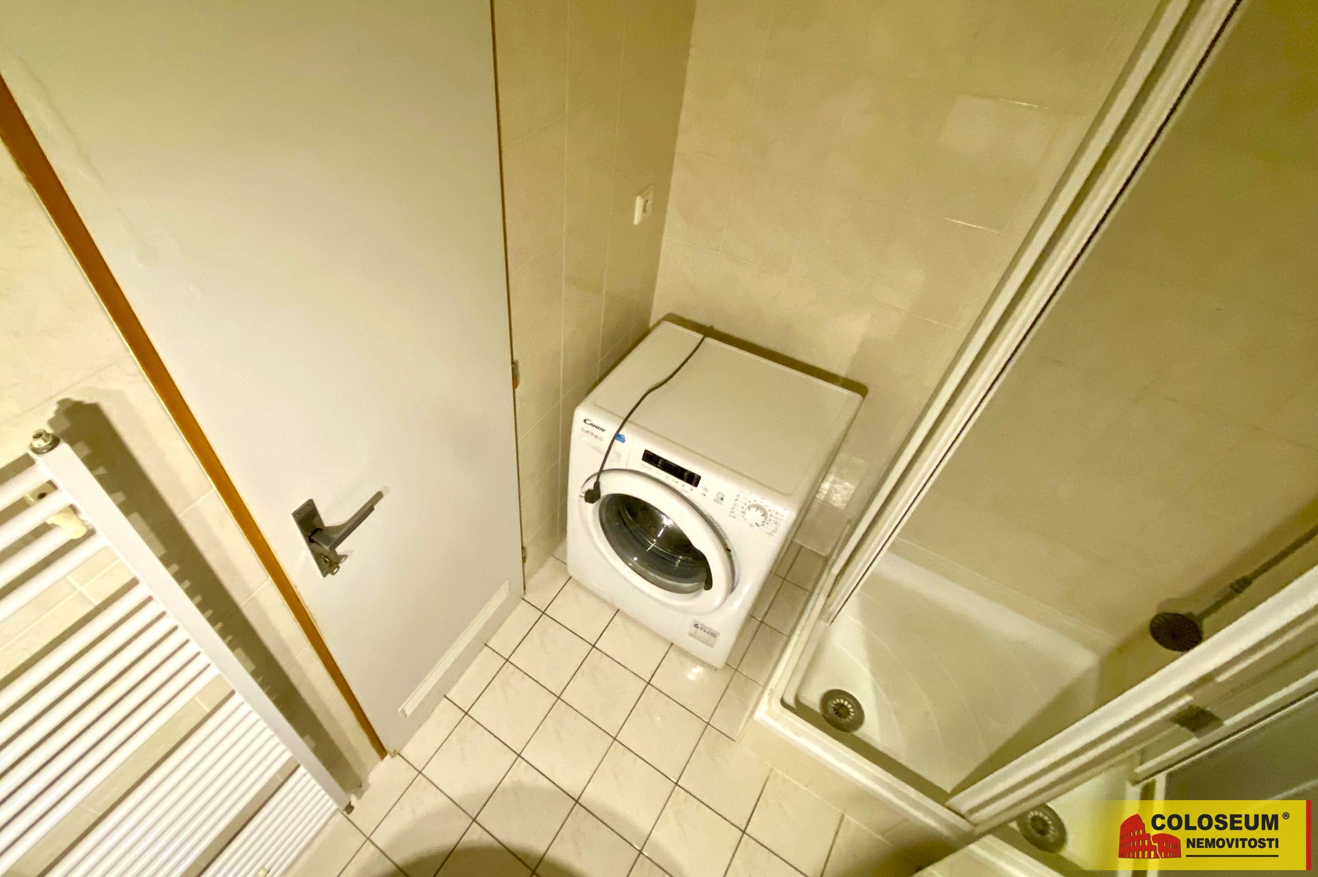 Koupelna - Hodonín - pronájem bytu 1+1