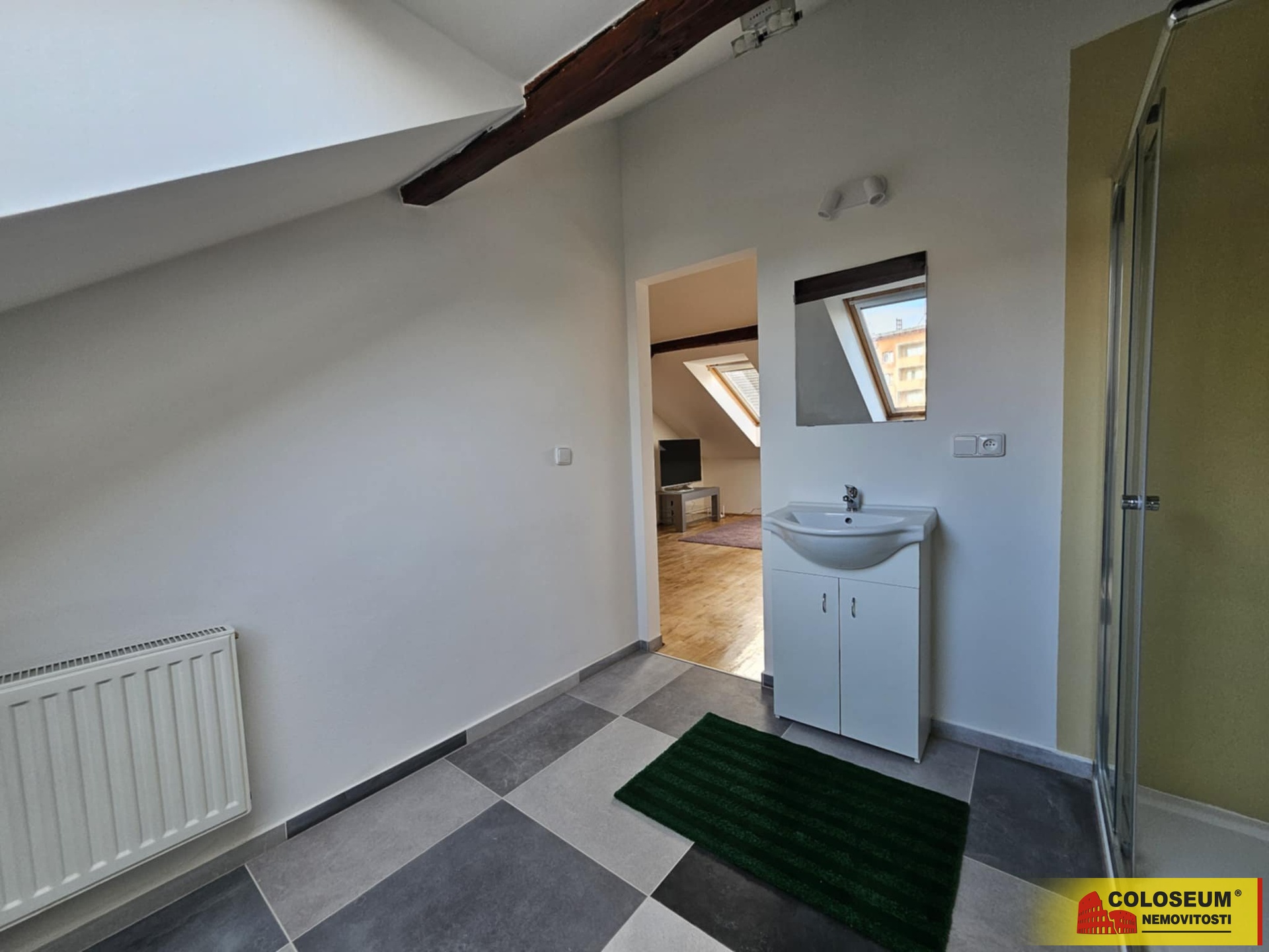 Vše hned po ruce - Brno - Židenice - pronájem bytu