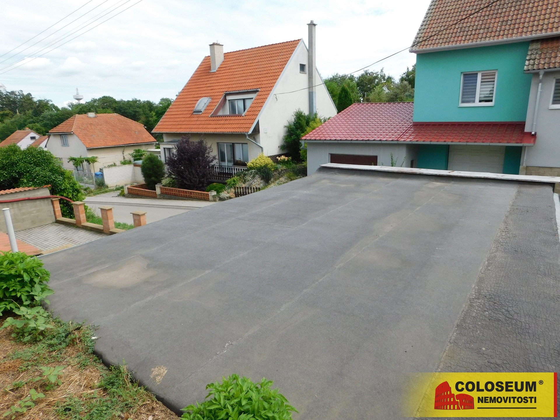 Střecha garáže – Božice - prodej garáže
