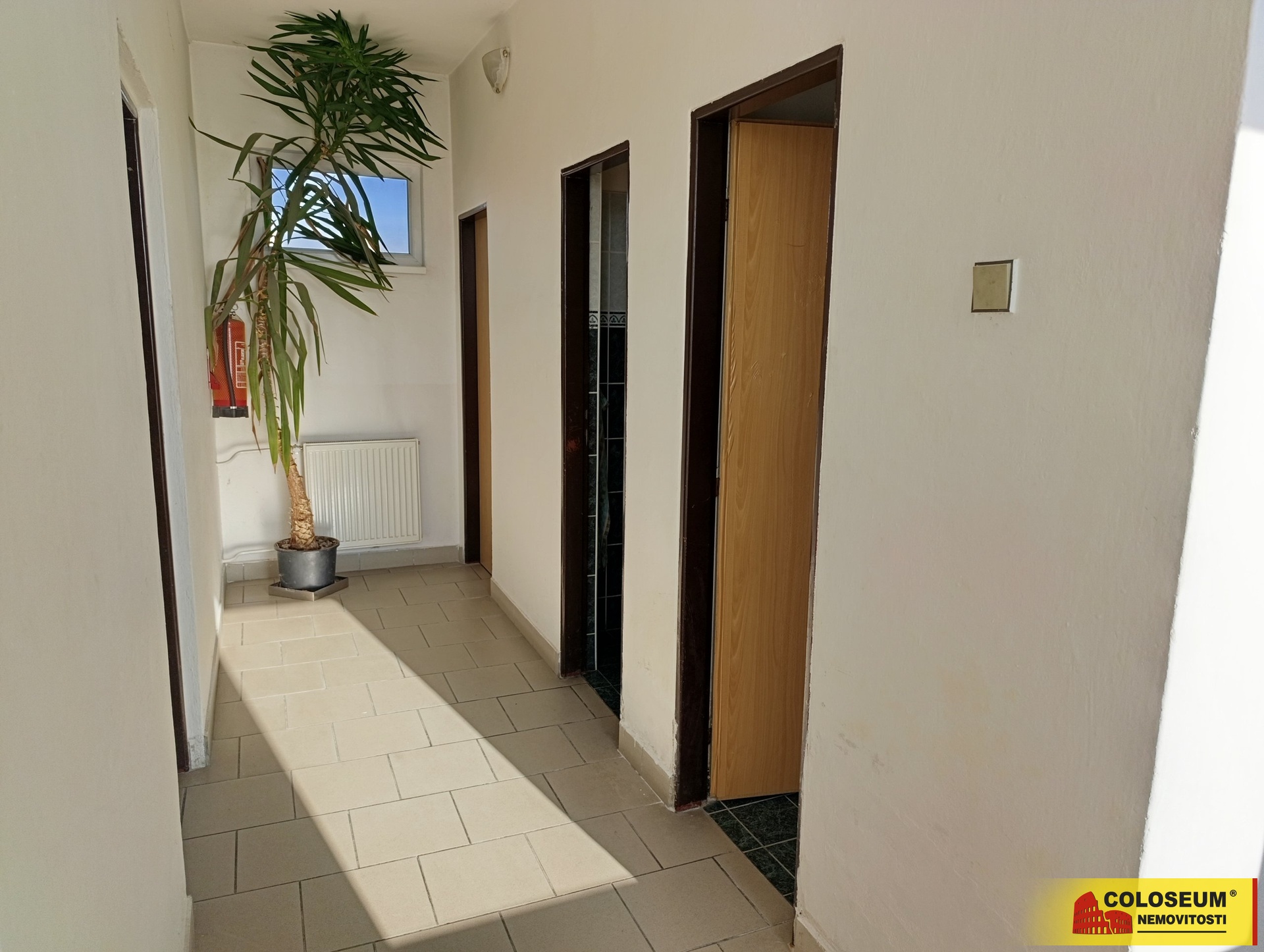 Sociální zařízení kanceláří - Brno - Přízřenice - pronájem komerce