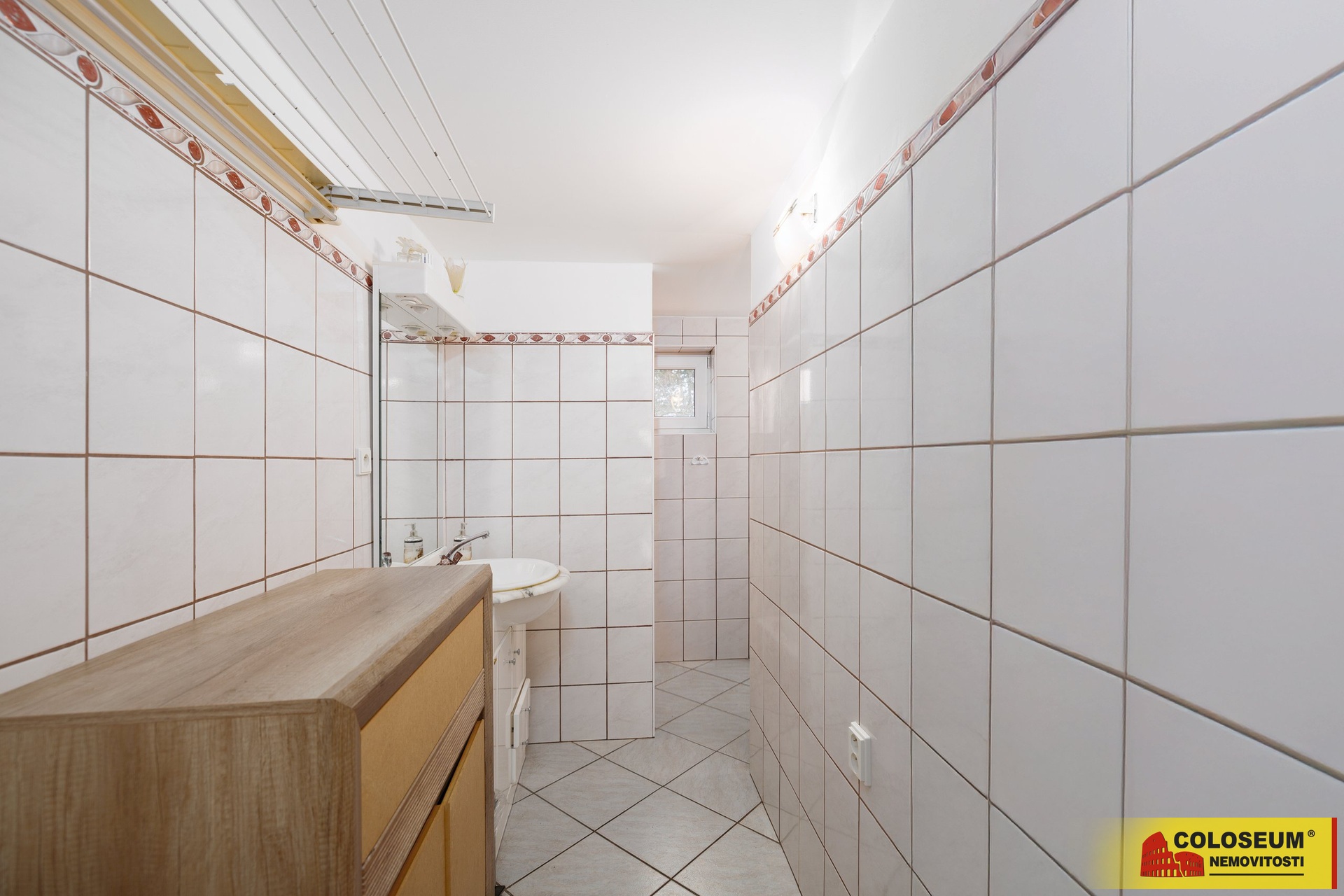 Koupelna 2 - Valtice - Úvaly - prodej penzionu