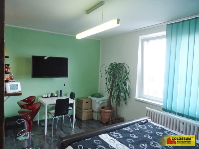 Pohled na pokoj - Brno - Líšeň - pronájem bytu