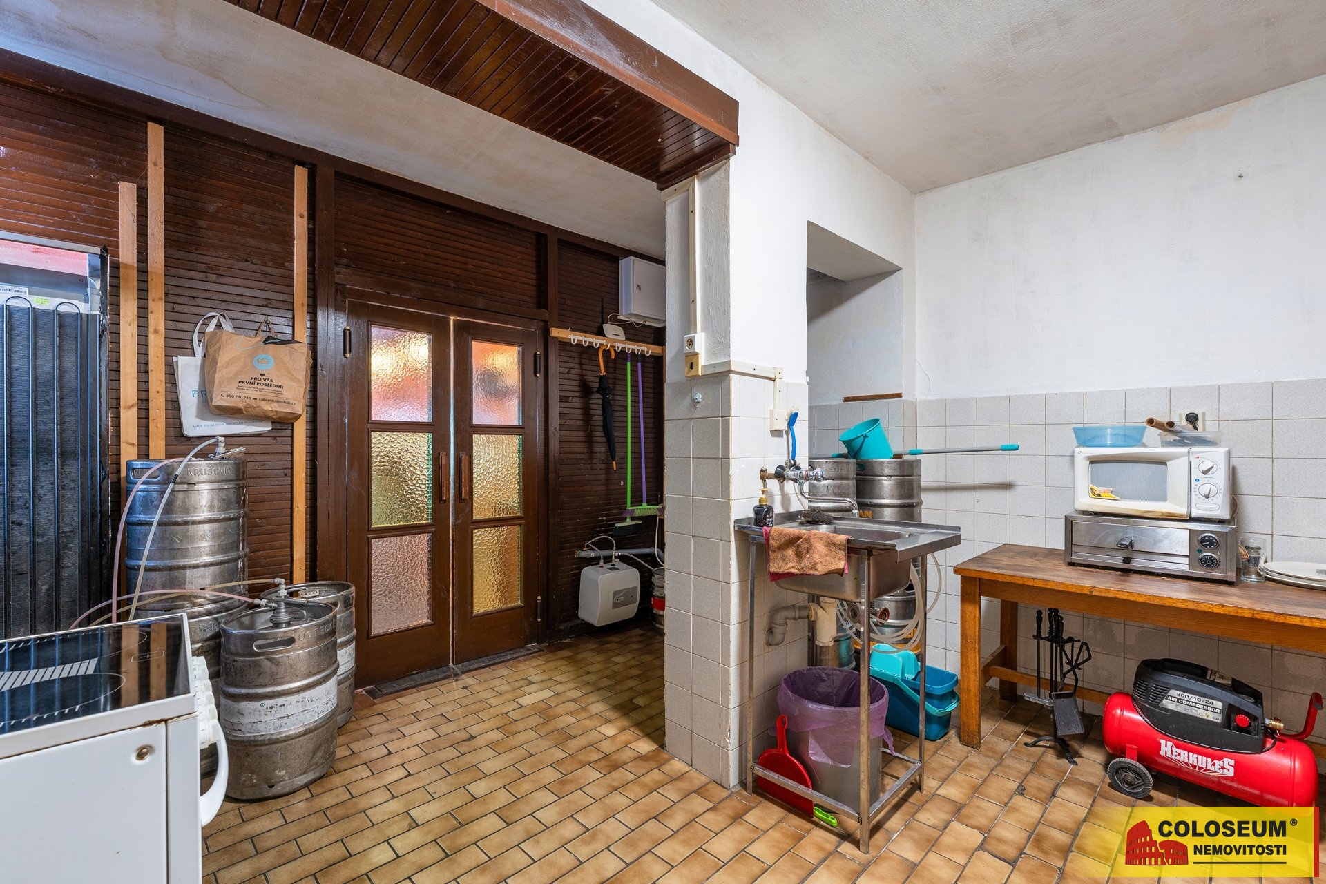 Sklad - Šanov u Znojma - prodej komerce