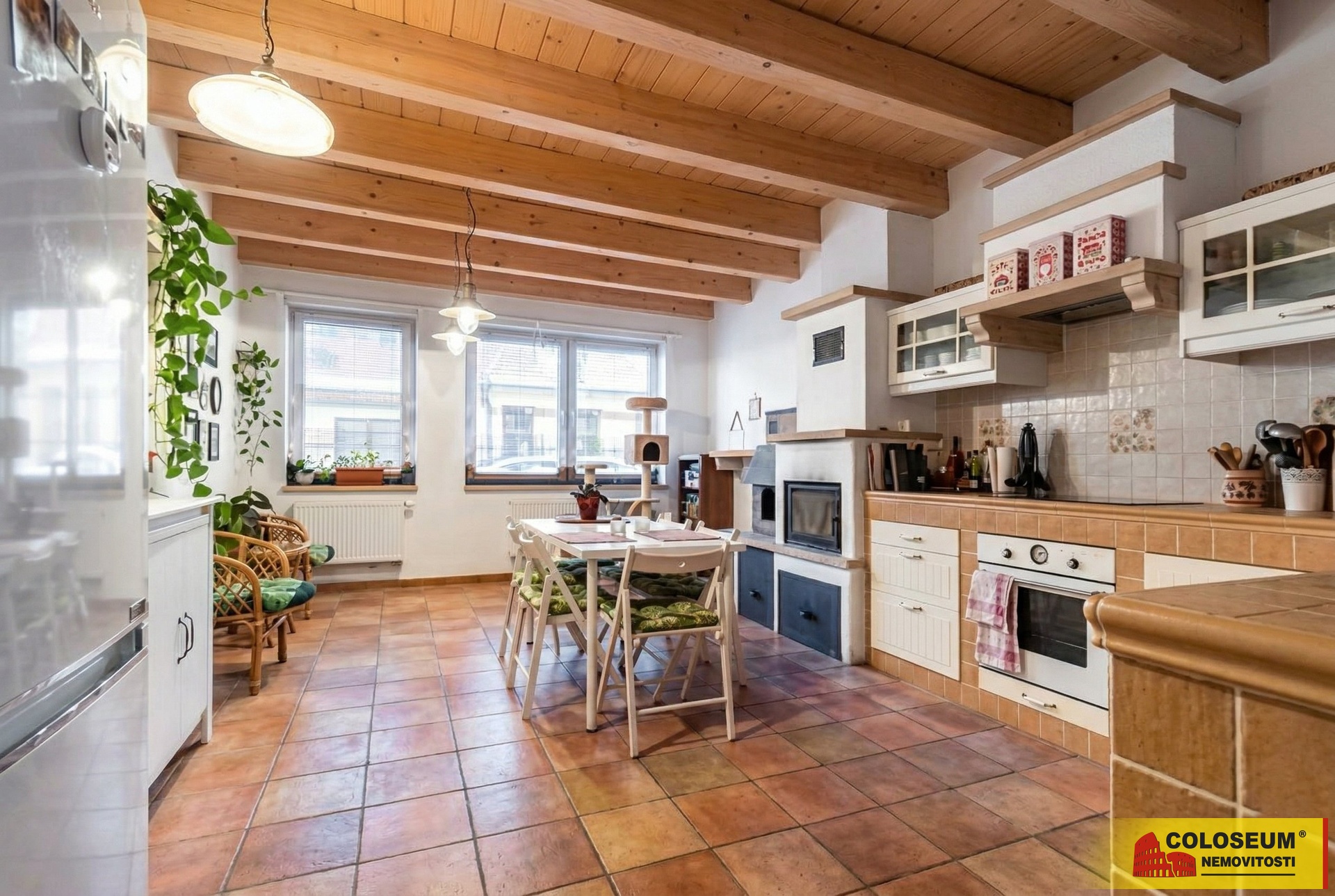 Kuchyň - Brno - Šlapanice - pronájem bytu 4+kk