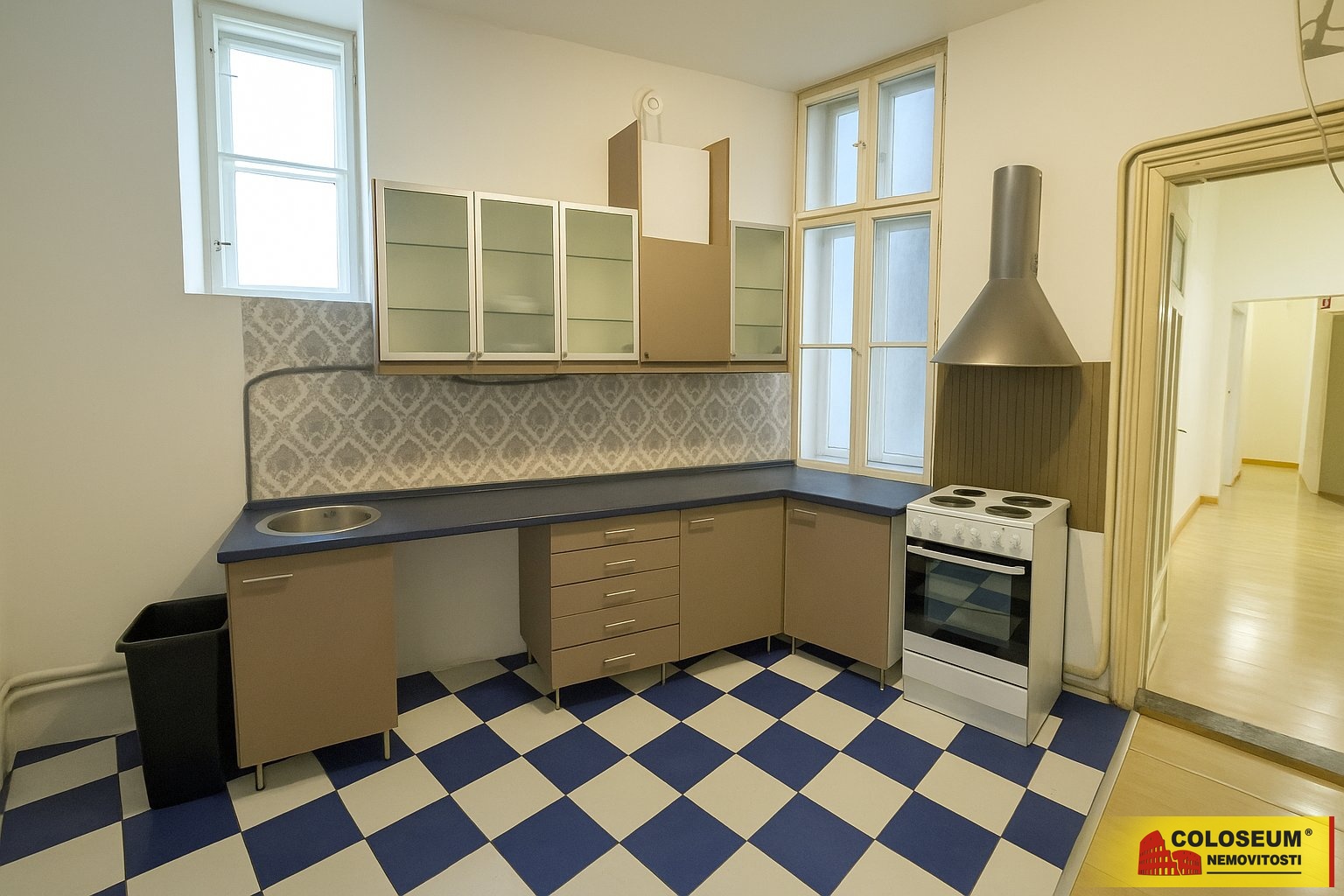 Kuchyně - Brno - střed - pronájem bytu 3+1