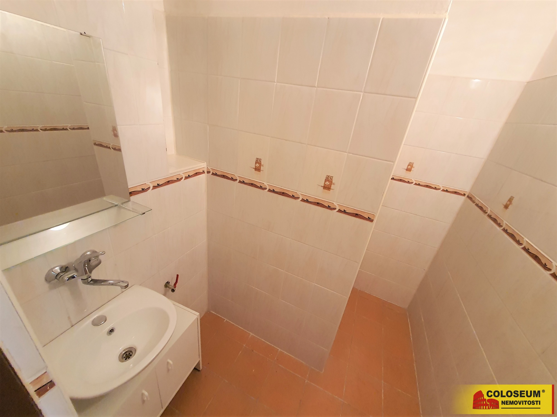 Koupelna – Studnice – pronájem bytu