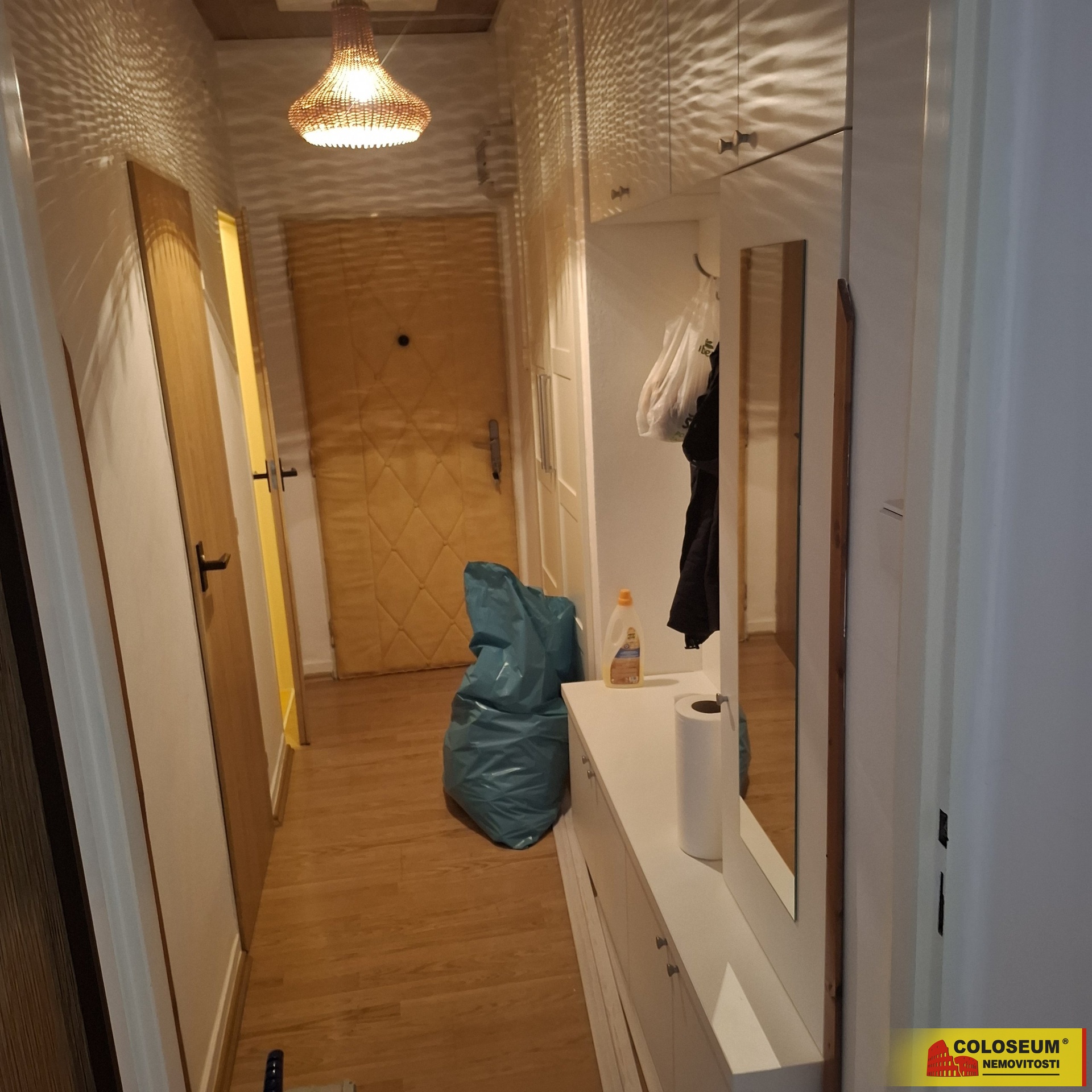 Chodba - Velké Opatovice - pronájem bytu 2+1