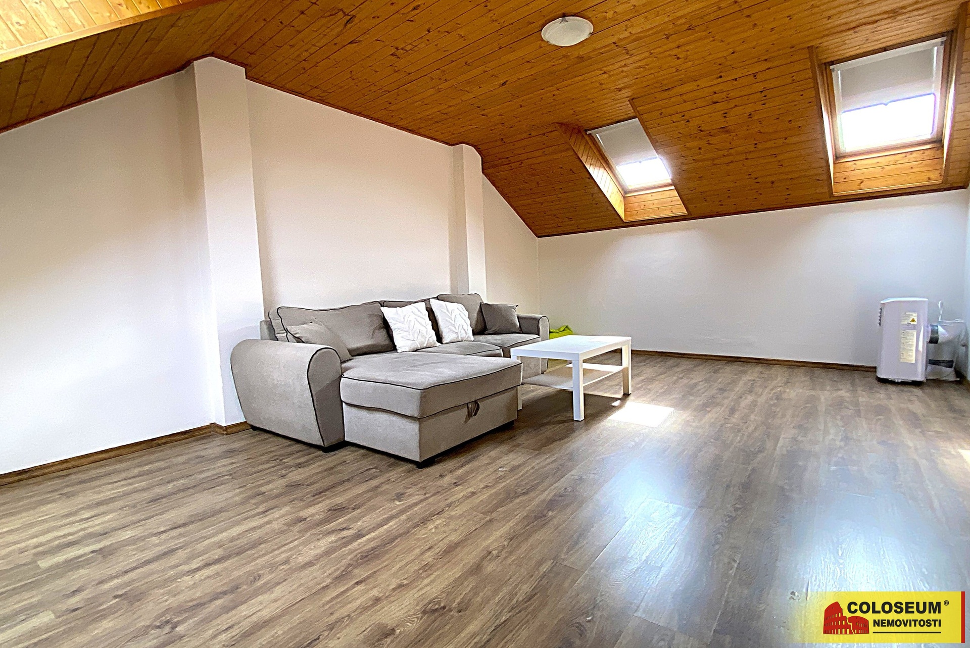 Obývací pokoj - Hodonín - pronájem bytu 2+1