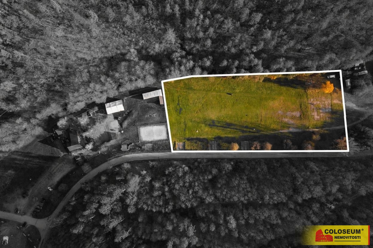 Pohled z dronu – Brno – prodej louky