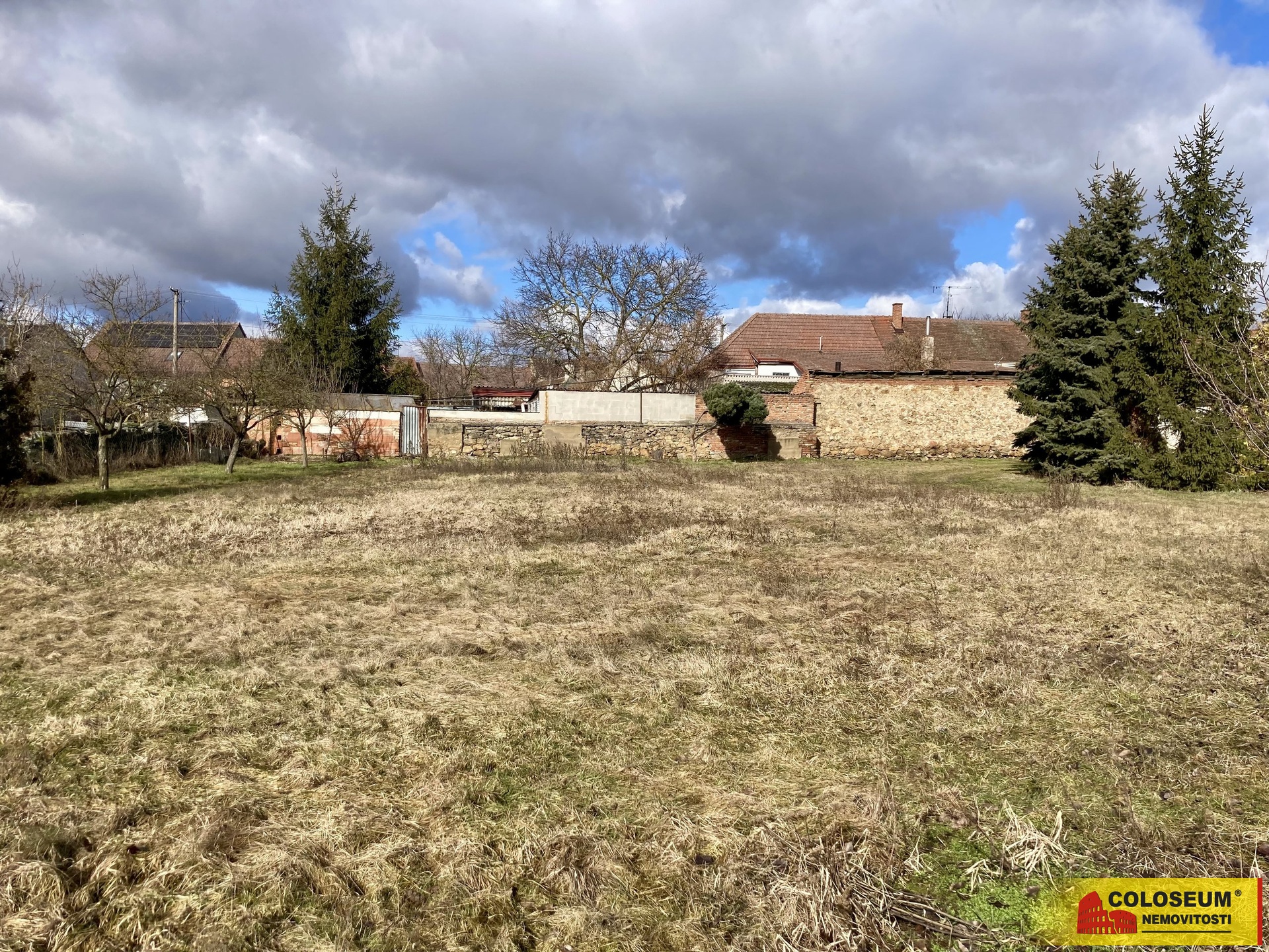 Stavební pozemek - Medlice - prodej pozemku