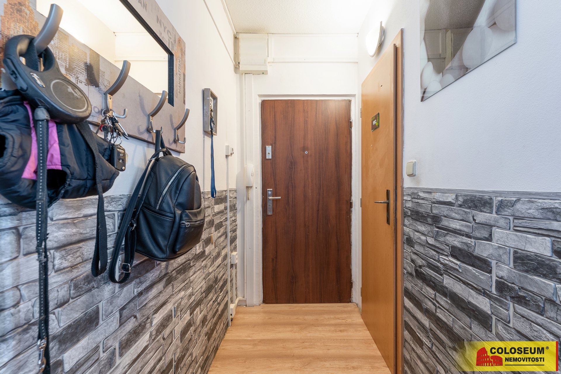 Chodba - Hrušovany nad Jevišovkou - prodej bytu 2+